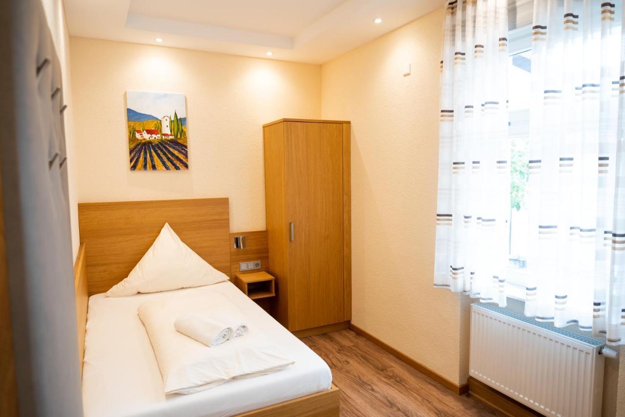 Gasthause Zur Krone Hotel Leimen  Dış mekan fotoğraf