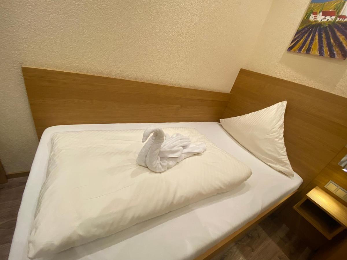 Gasthause Zur Krone Hotel Leimen  Dış mekan fotoğraf