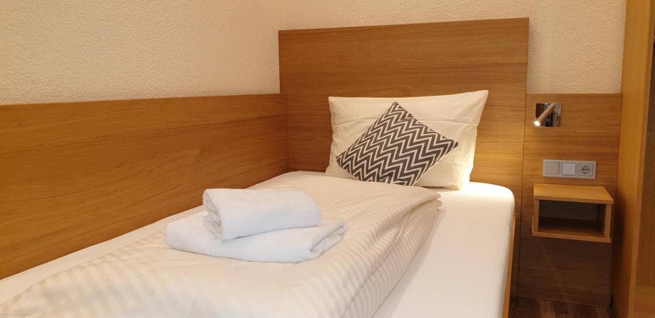 Gasthause Zur Krone Hotel Leimen  Dış mekan fotoğraf