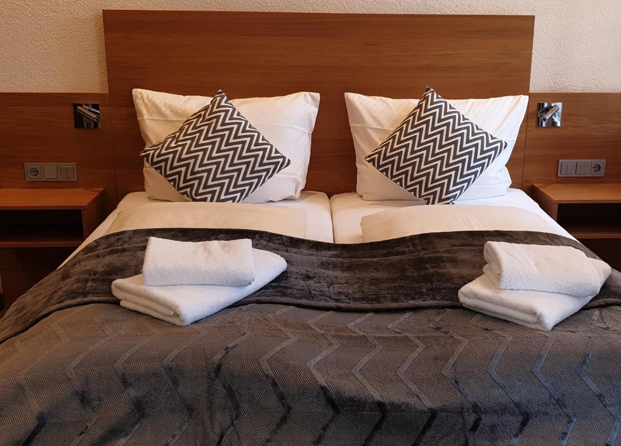 Gasthause Zur Krone Hotel Leimen  Dış mekan fotoğraf